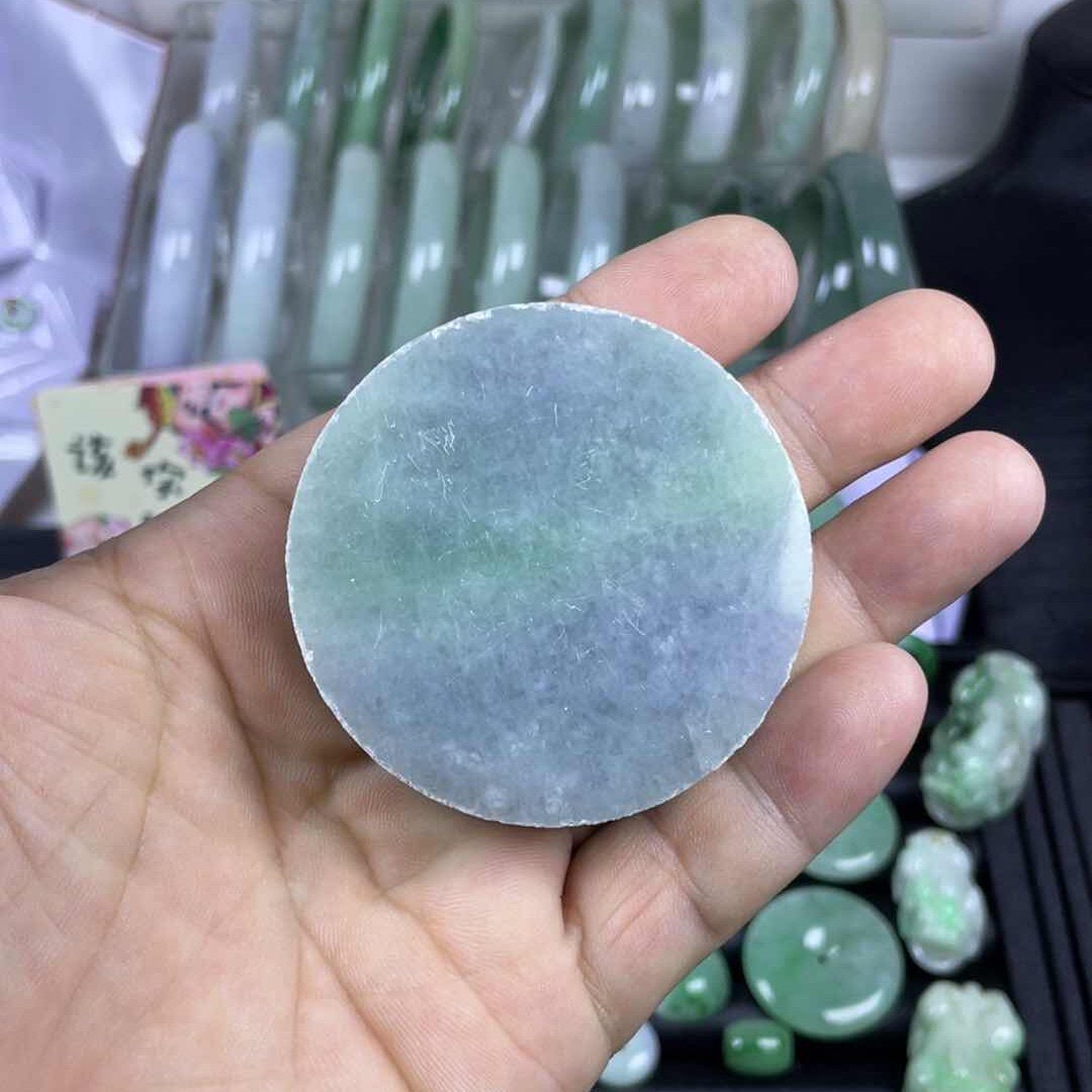 春彩手镯芯原石
