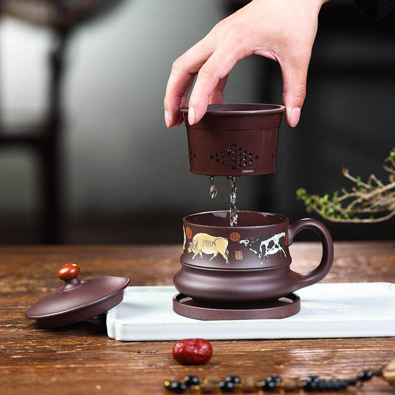 带内胆紫砂茶杯隔舱原矿紫泥泥绘五牛茶漏纯手工办公杯盖杯冲茶杯