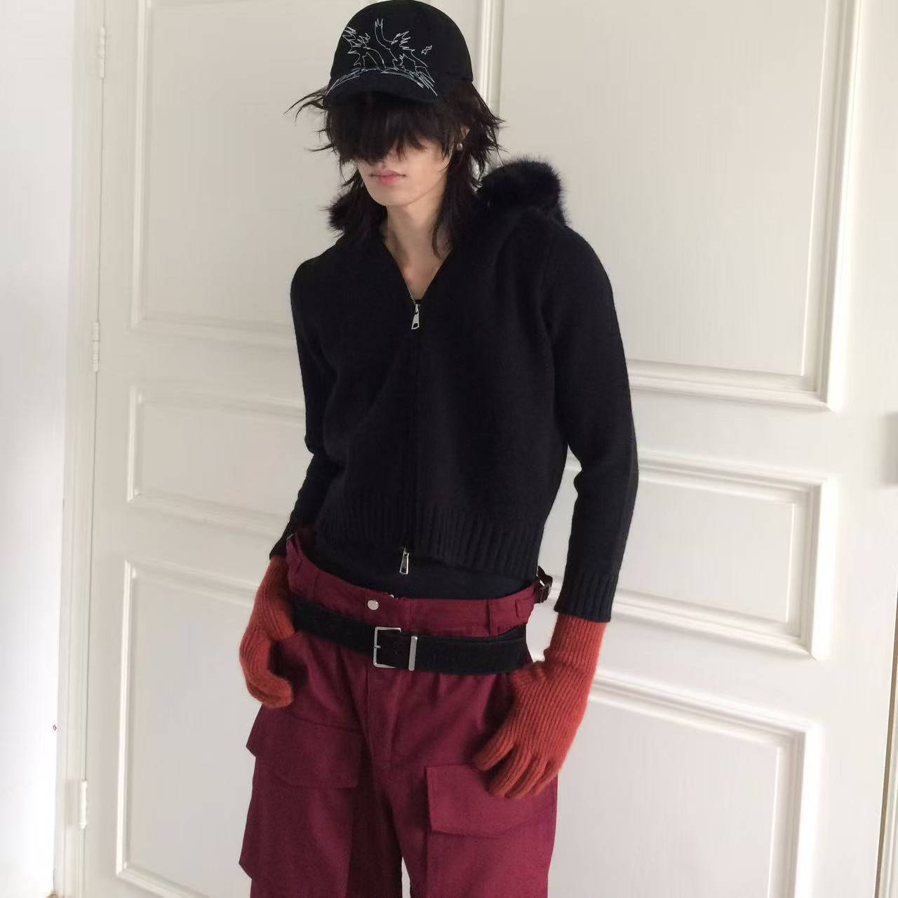 SFTTR黑色修身毛领双拉链针织衫