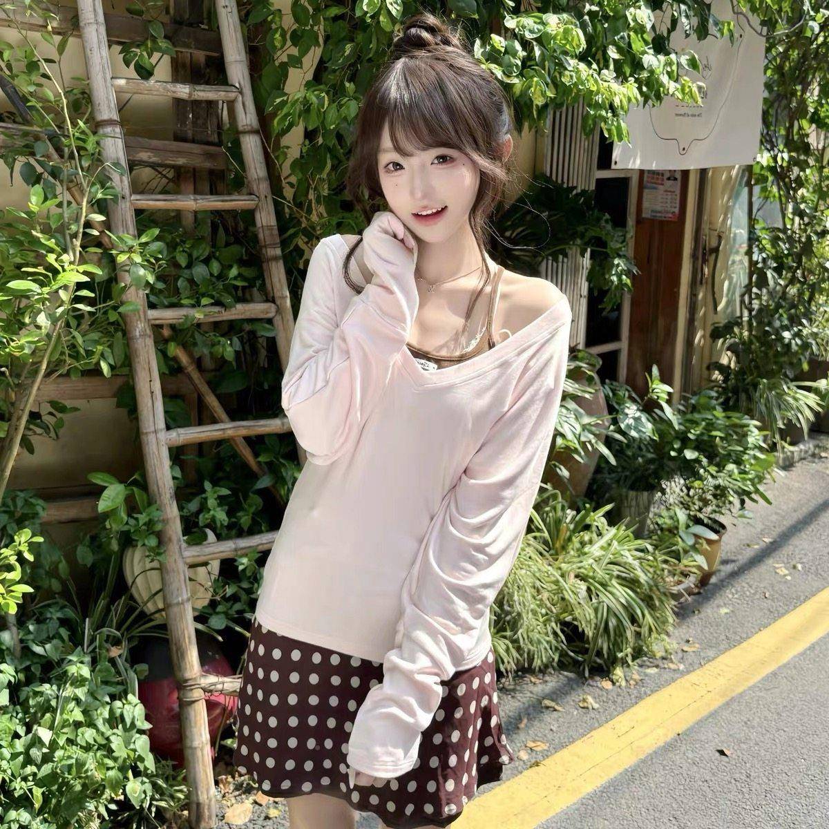 韩系点早秋搭一整套装穿秋XVY季长袖t恤背心内搭波女半身裙子三件