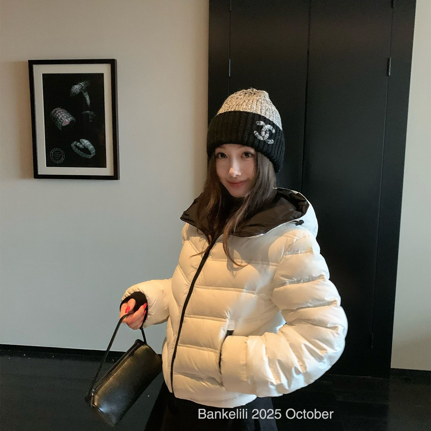 板栗可可排骨撞色连帽羽绒棉服女压胶排骨棉服外套连帽轻薄排骨图片