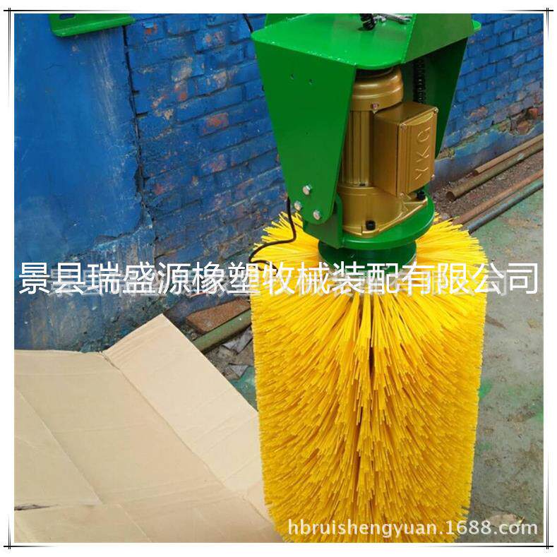 养牛养殖设备 全自动牛体刷 清除寄生虫及粪污 挤奶机商家供应