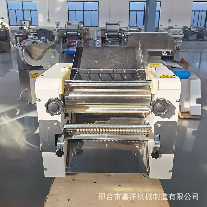 商用揉面压面机小型压面条机全自动果蔬鲜面条机台式压面机厂家
