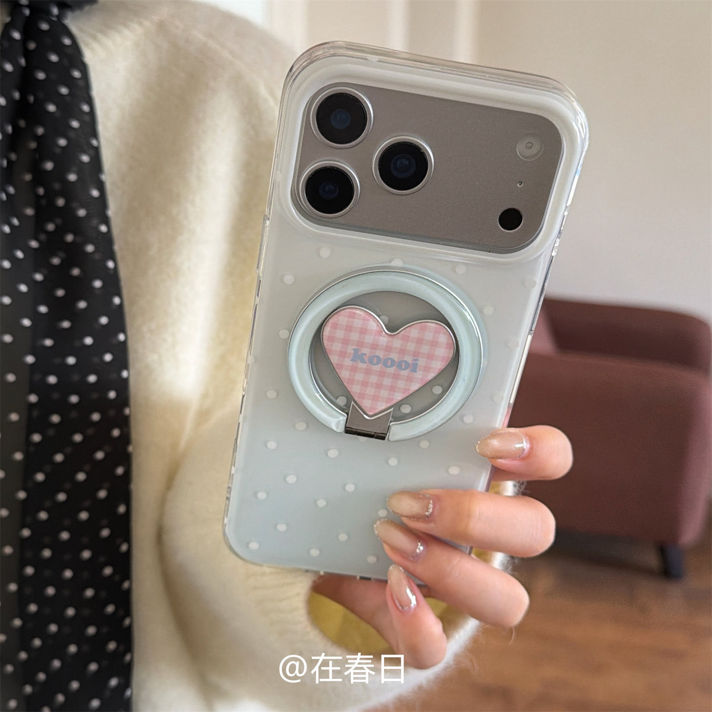 在春日韩系ins渐变蓝白波点金属爱心磁吸支架适用iPhone17