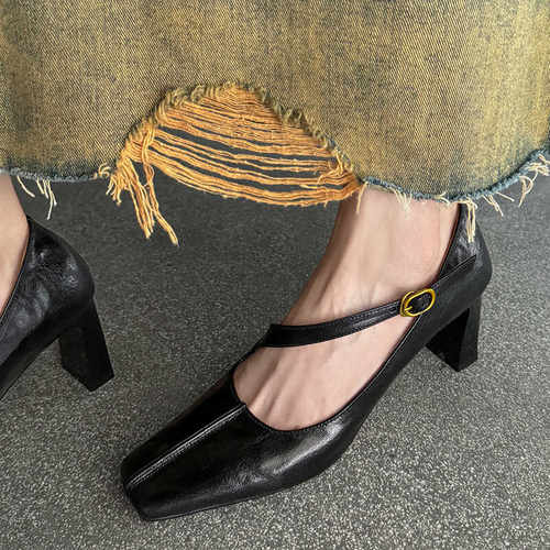 TU Studio中缝设计法式小方头玛丽珍粗跟真皮斜扣带浅口高跟鞋女