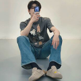 张凌赫同款穿搭短袖T恤男女情侣上衣2026新款夏季纯棉学生打底衫