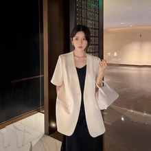 高级感缎面醋酸西装外套女短袖2025夏季新款法式气质宽松薄款西服
