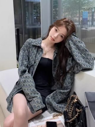 美式复古印花牛仔外套女春秋新款设计感休闲宽松百搭显瘦夹克上衣