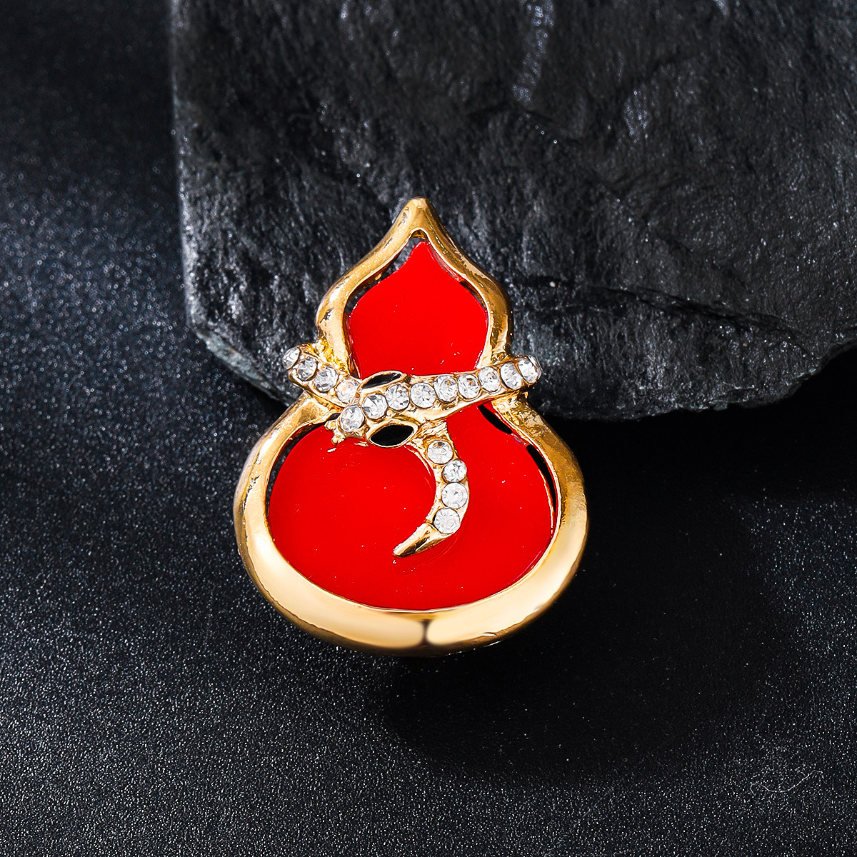 高端精致西装胸花合金滴油水钻灵蛇葫芦别针奢华气质精美服装胸针,饰品/流行首饰/时尚饰品新,胸针,淘宝优惠券,粉丝福利购,淘宝优惠卷