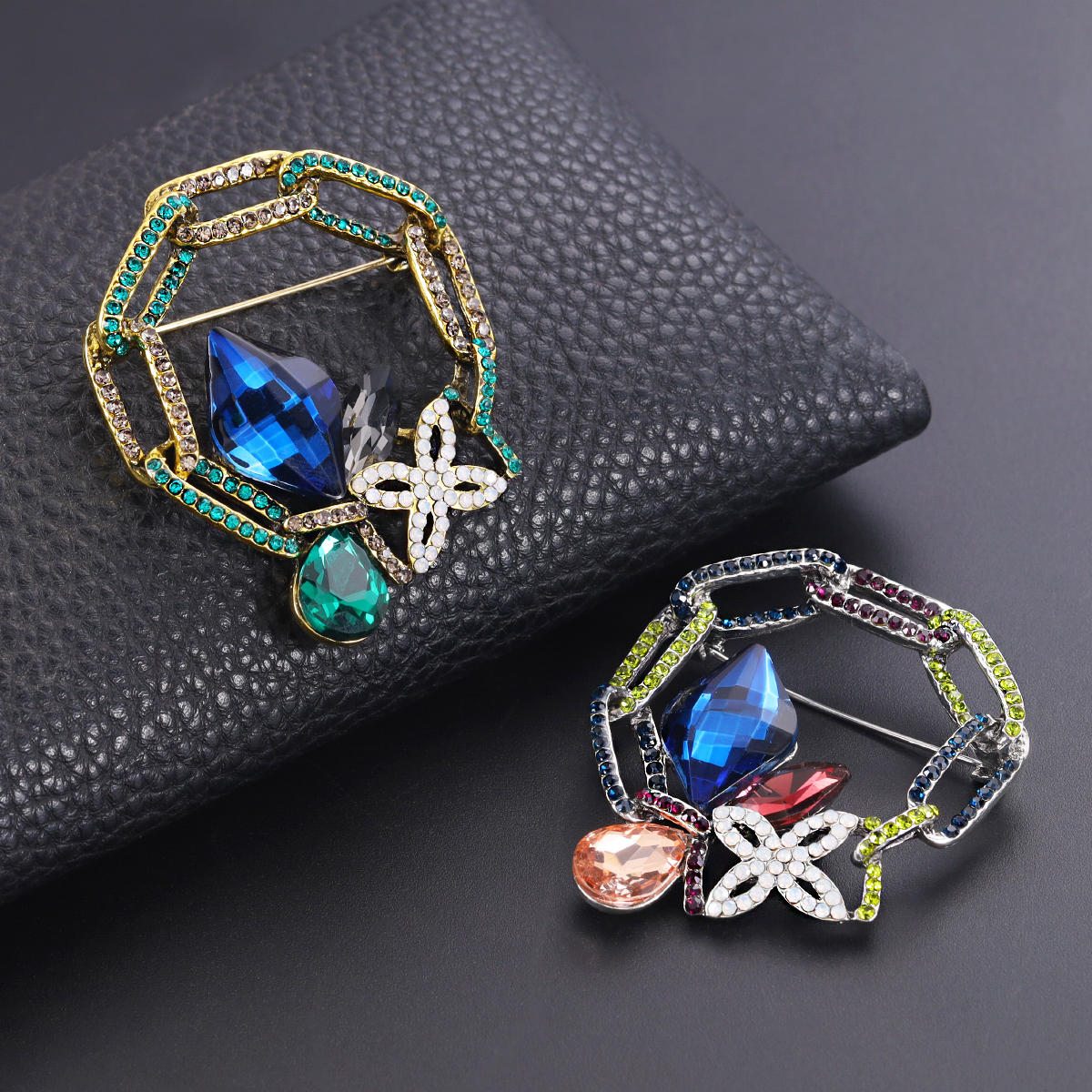 跨境外贸复古风格胸针合金水钻别针服装防走光配饰固定胸花装饰品