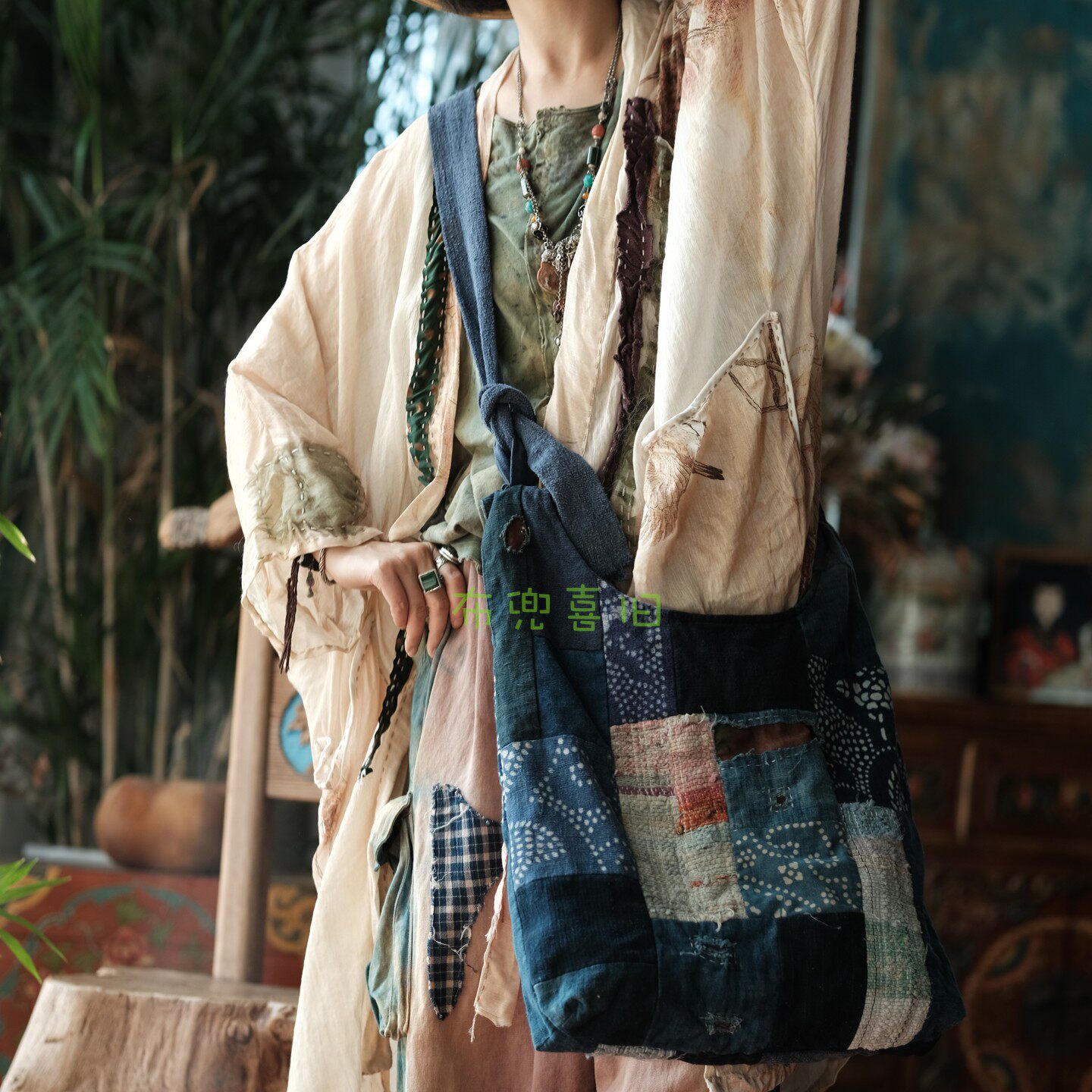 复古文艺裂织布拼布大包斜跨包包B093蓝染古布拼
