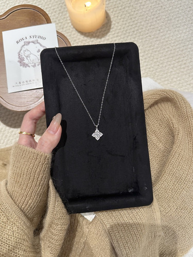 S925纯银轻奢爆款颈上添花贝母四叶花高级感项链