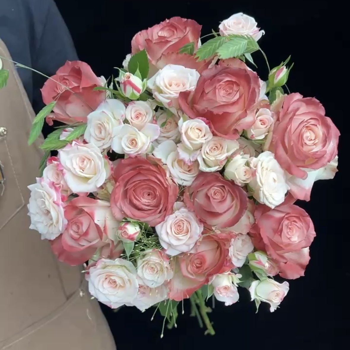 复古高级伯爵红茶花束云南基地直发简单高级氛围感满满水养鲜切花,鲜花速递/花卉仿真/绿植园艺,花材,淘宝优惠券,粉丝福利购,淘宝优惠卷