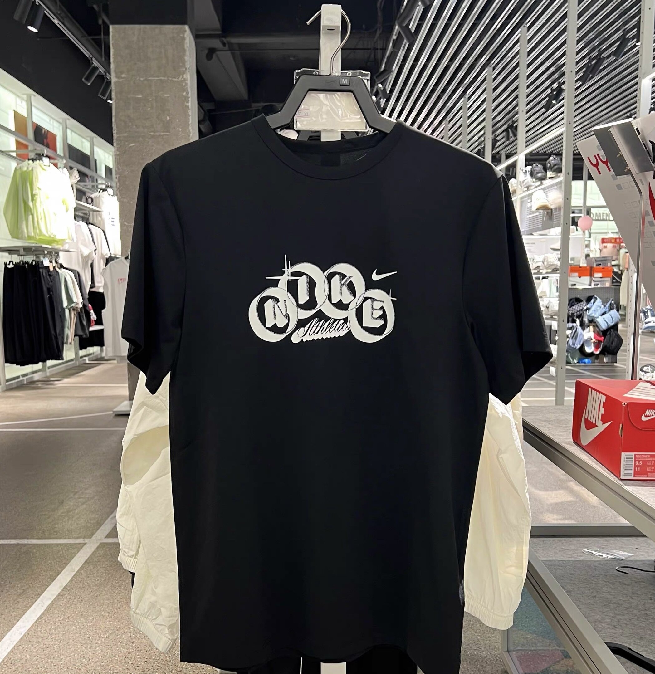 晶晶正品代购耐克男款速干up40防嗮短袖2788图片