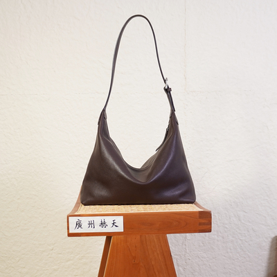 经典大号hobo植鞣牛皮