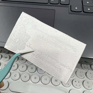 高档缎面辅料定制小红书推荐 宠物绸缎亮光丝绸织边缎面木机钩边机