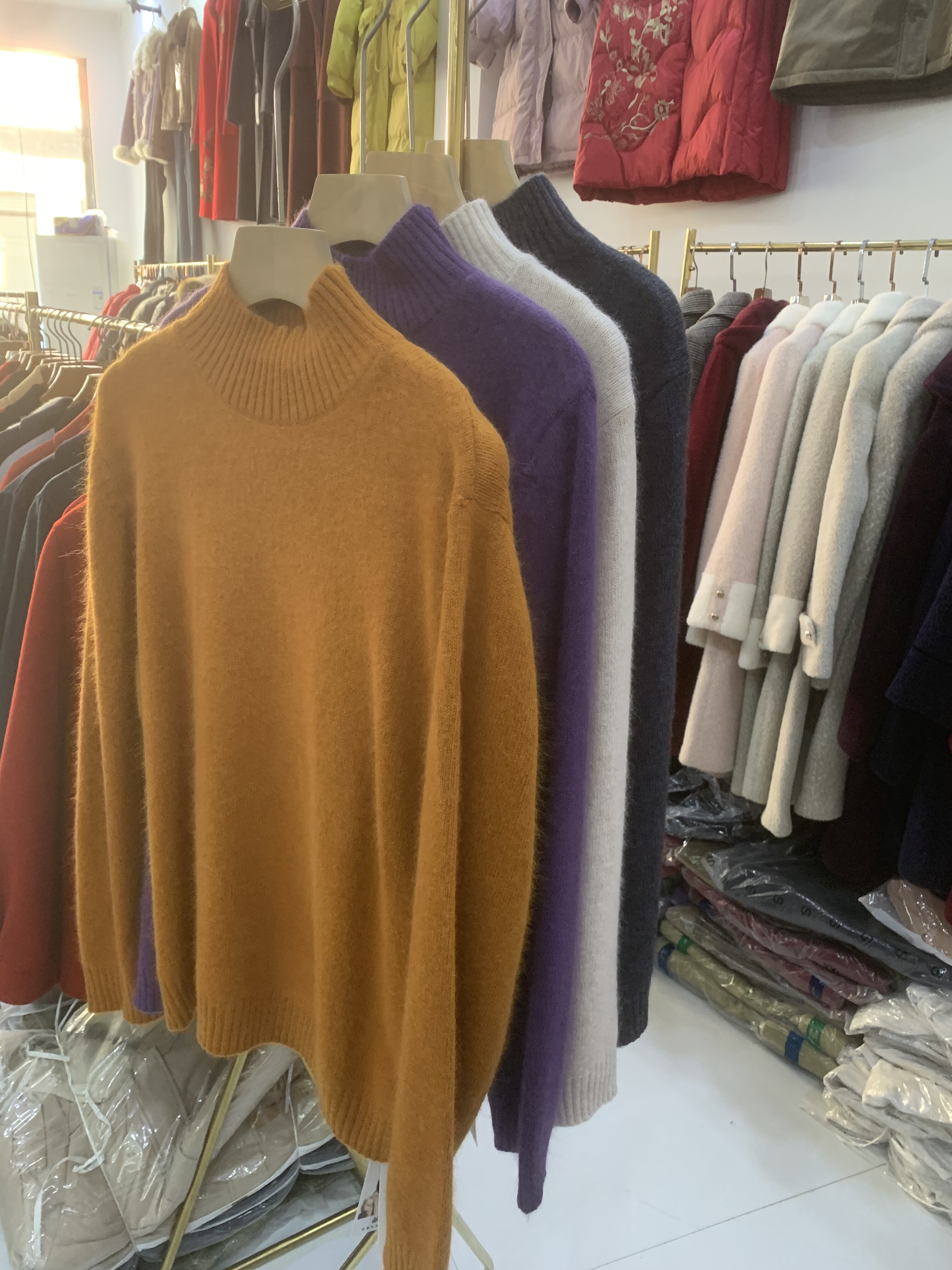 加厚纯色半高领绵羊毛衫女秋冬毛衣内搭羊毛套头针织长袖打底上衣