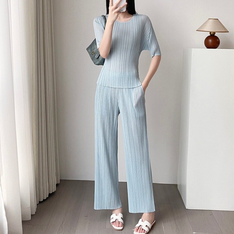 2026夏季三宅风褶皱套装女纯色短袖T恤显瘦直筒阔腿裤两件套现货