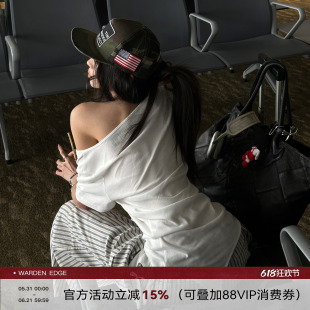 韩好甜WARDEN EDGE素面张力白色露肩T恤女夏斜肩宽松薄款短袖上衣