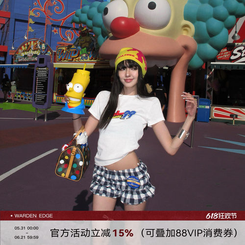 韩好甜WARDEN EDGE摩登乐园白色印花短袖T恤女夏宽松圆领短款上衣