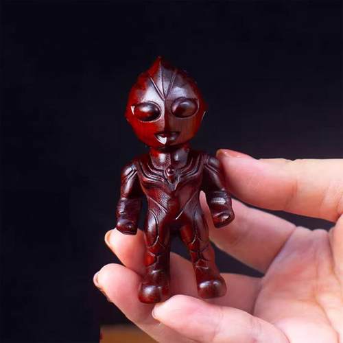 檀木奥特曼摆件迪迦手把件