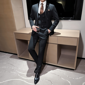 ins英伦风2024秋冬新修身潮流西服男三件套西装套装礼服Q5501P310图片