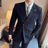 藏青色