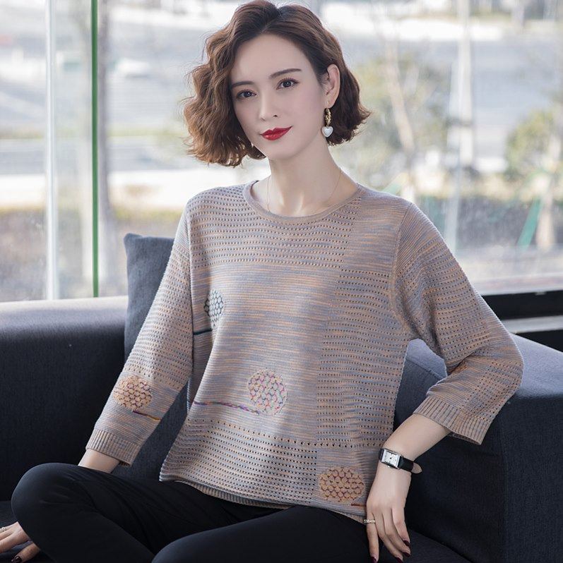 郴哥弟梦新款高档女装针织衫宽松镂空七分袖打底薄款秋季大码毛衣