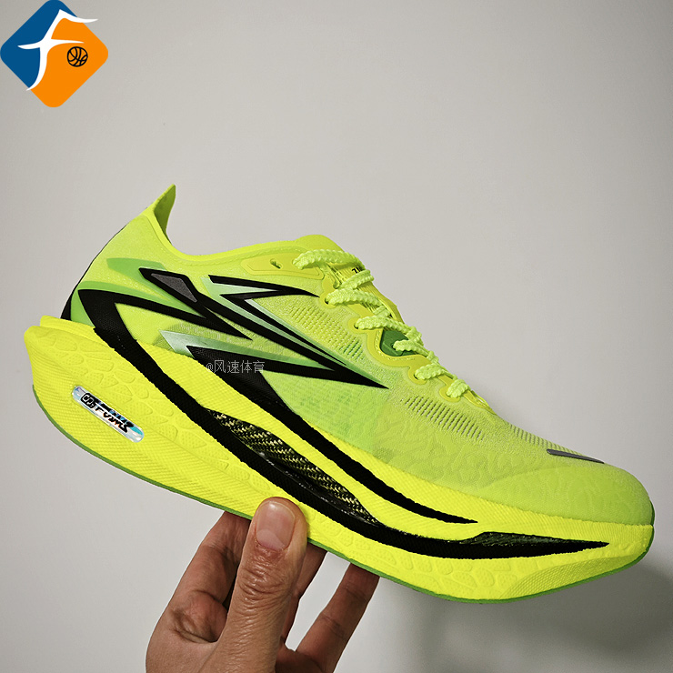 361男子碳板跑鞋飞燃3