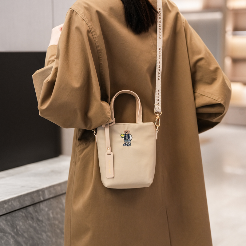 休闲简约手机包女迷你单肩斜跨包