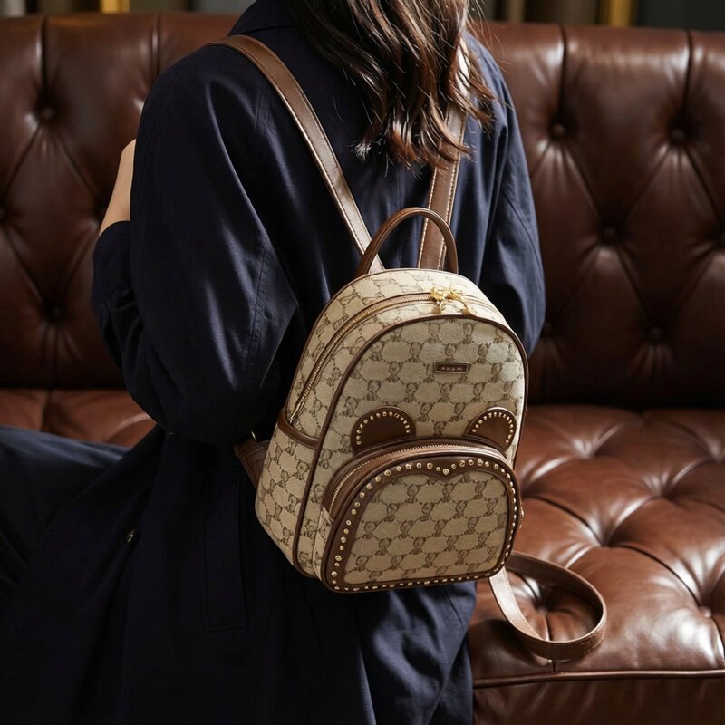 北包包2026新款双肩包女卡通百搭撞色帆布旅行书包潮小熊休闲背包