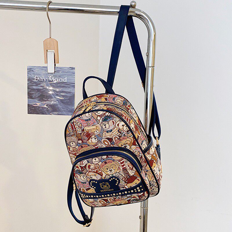 2026新款双肩包女包百搭帆布包卡通休闲学生书包原创设计小熊背包