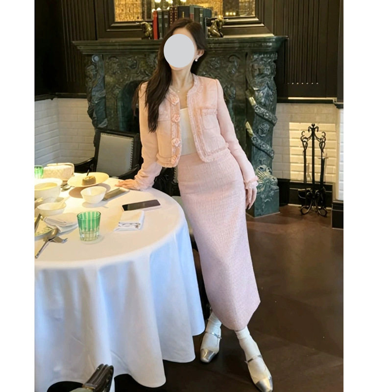 粉色小香风套装裙新款韩剧女主穿搭小众设计感气质名媛风两件套女