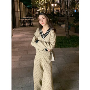 韩式休闲复古潮流时尚套装春季新款舒适百搭V领针织衫两件套