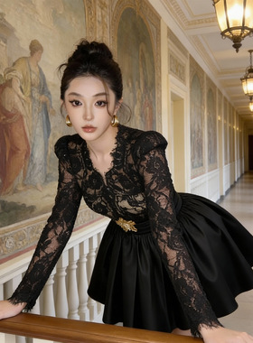 名媛气质不规则V领蕾丝拼接收腰长袖连衣裙黑色a字蓬蓬裙21929
