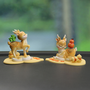 出入平安鹿车内饰品摆件高档汽车中控台装饰用品高级感男2025新款