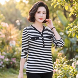 大码打底衫女装2026春秋新款黑白条纹长袖t恤女士v领中长款上衣服