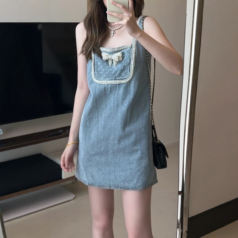 格格家 春夏蓝色珍珠蝴蝶结牛仔吊带连衣裙