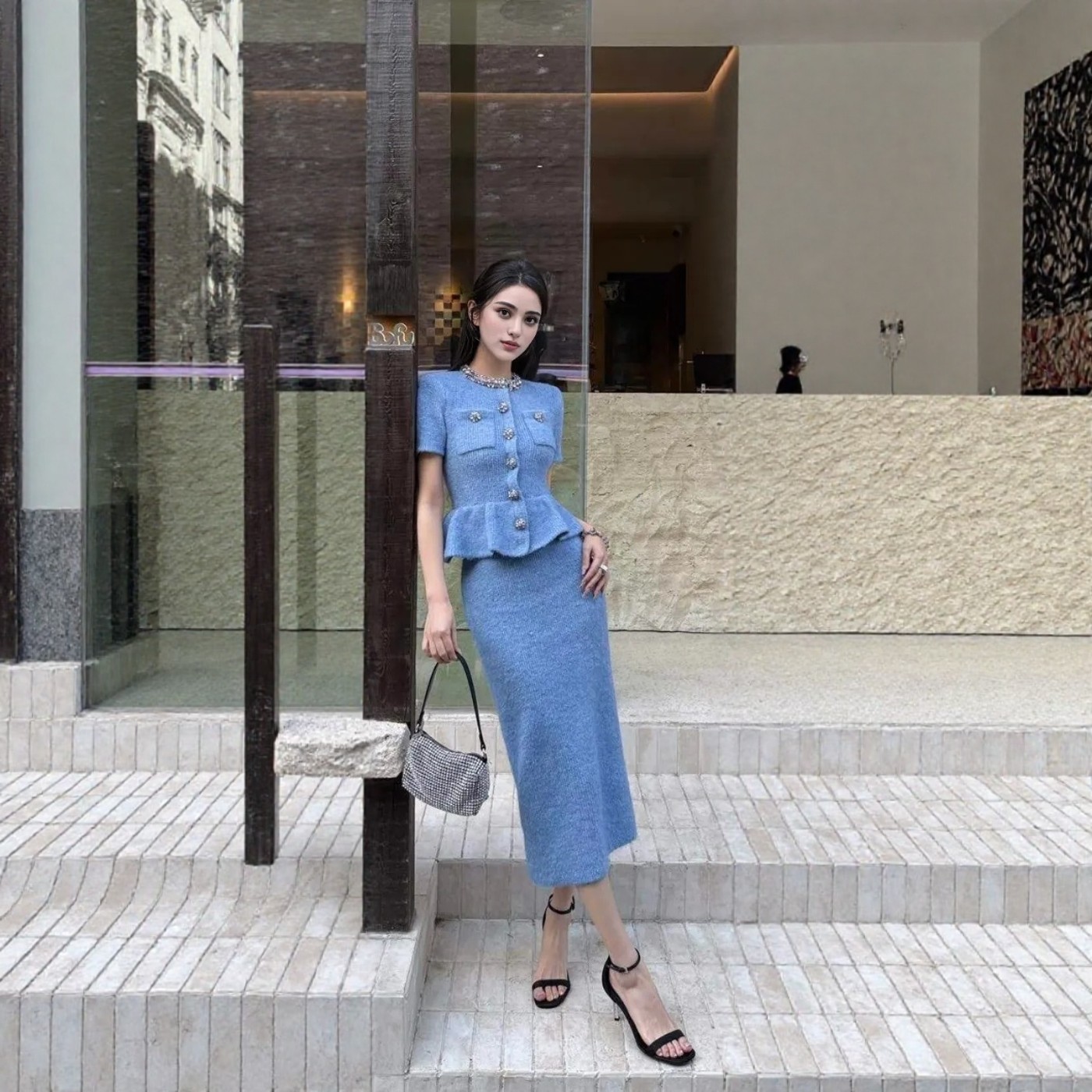 气质暴款 春季雾蓝色水晶钻饰短袖拼接假两件针织连衣裙