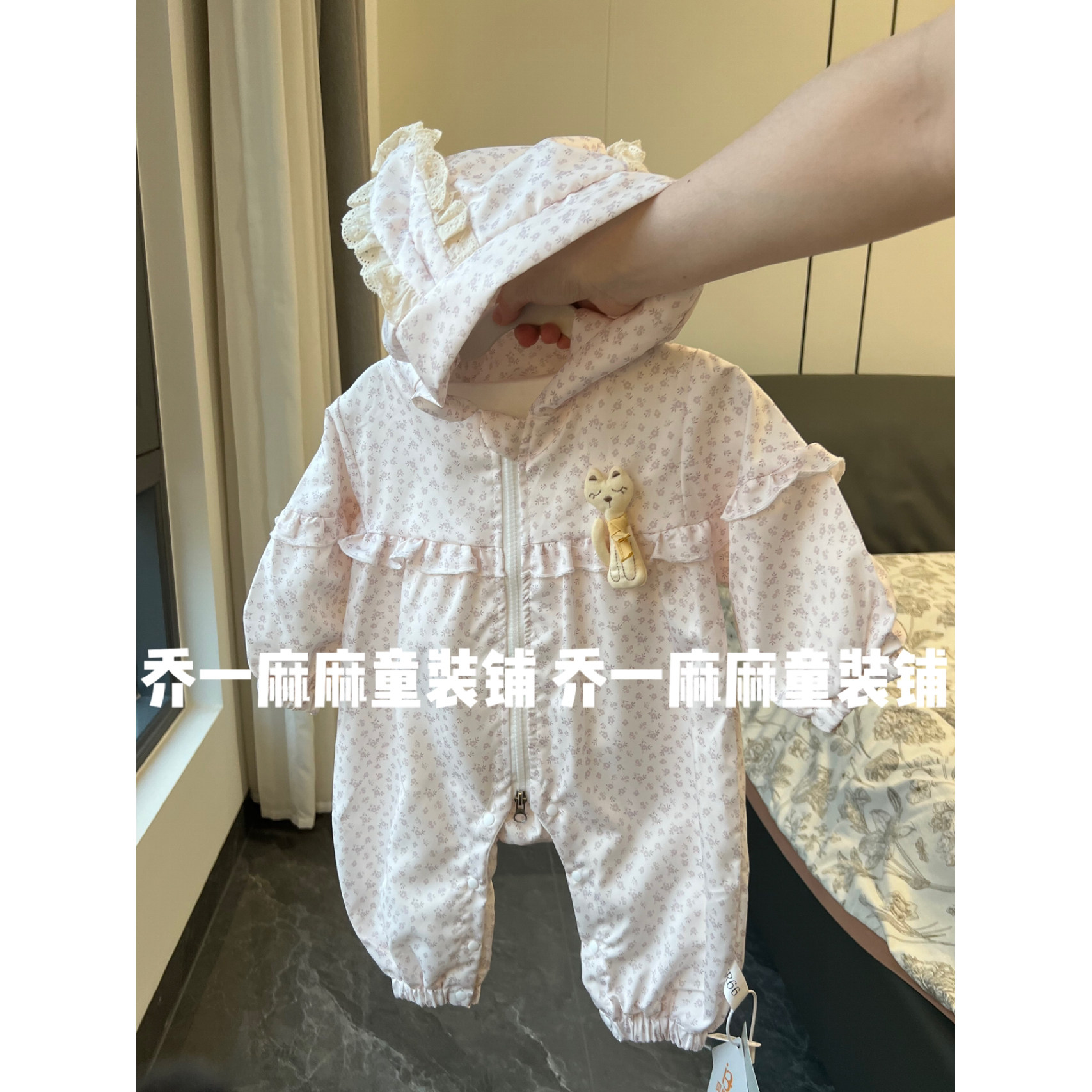 婴儿衣服秋季女宝宝碎花连体衣小