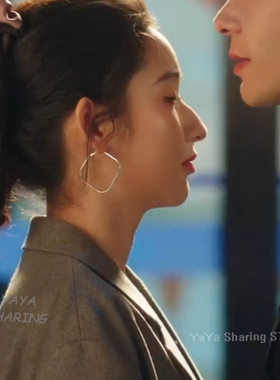 突然的喜欢林欢儿王玉雯同款耳环时尚复古风几何方形银色耳扣耳圈