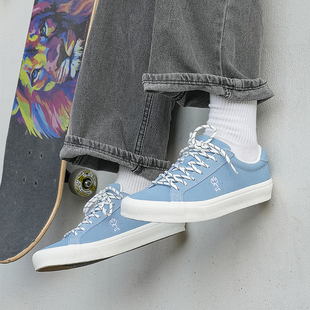 极路客北斗星 翻毛皮滑板鞋 极简专业男女板鞋耐磨减震运动滑板鞋