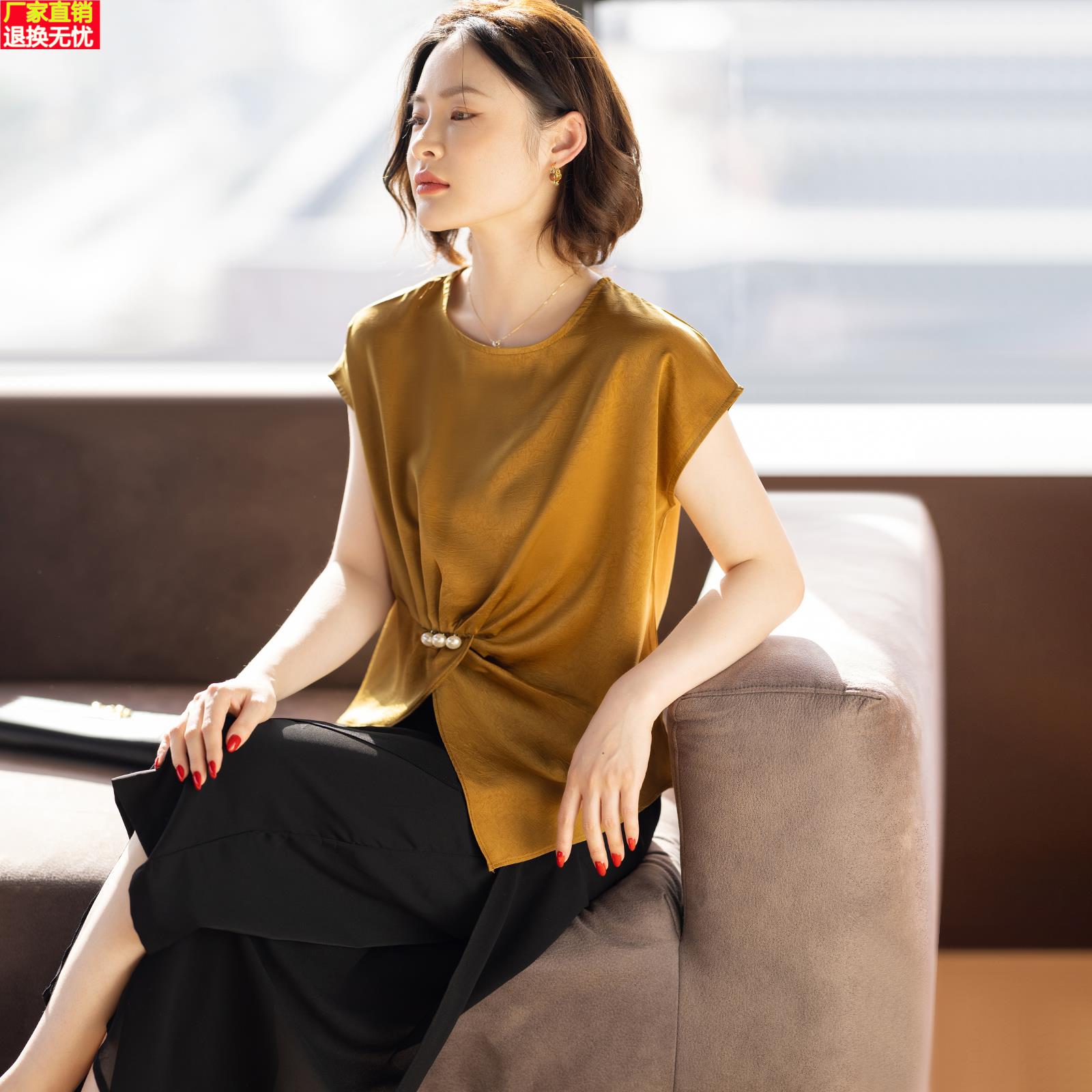 妈妈夏装套装2025新款阔太太洋气质高贵上衣服中老年女士短袖t恤