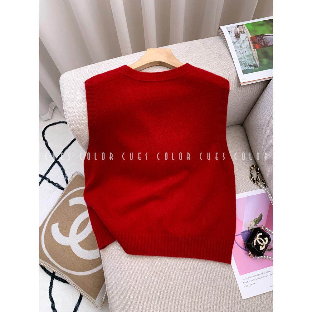 高端针织毛衣背心开衫红色纯羊毛马甲女2025秋冬时尚叠穿短款坎肩