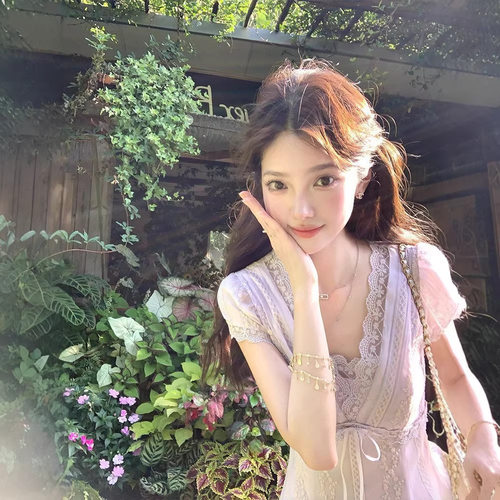 62049长款紫色v领短袖蕾丝收腰连衣裙女夏季法式复古气质a字裙子