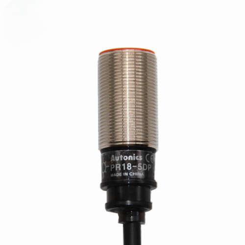 奥托尼克斯Autonics 检测距离5MM 圆柱形 接近开关传感器PR18-5DP