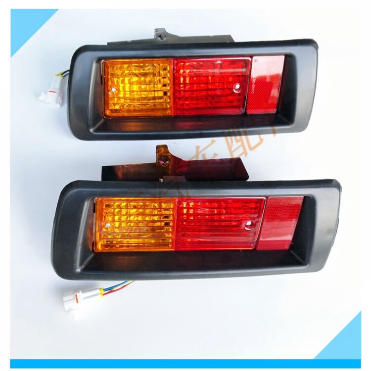 霸道 北汽陆霸 LC95 3400 2700 后杠灯总成 后雾灯