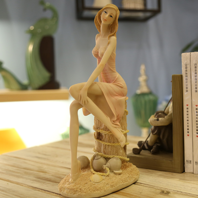 人物摆件女现代简约树脂工艺品新房装饰品创意生日结婚礼物送闺蜜