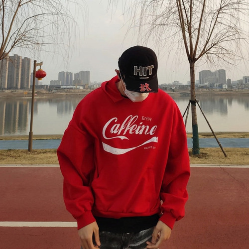 随意对比！字母印花连帽卫衣