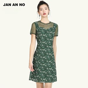 JAN AN NO 简爱诺手工钉珠圆领收腰散摆短袖碎花连衣裙J910113LQ